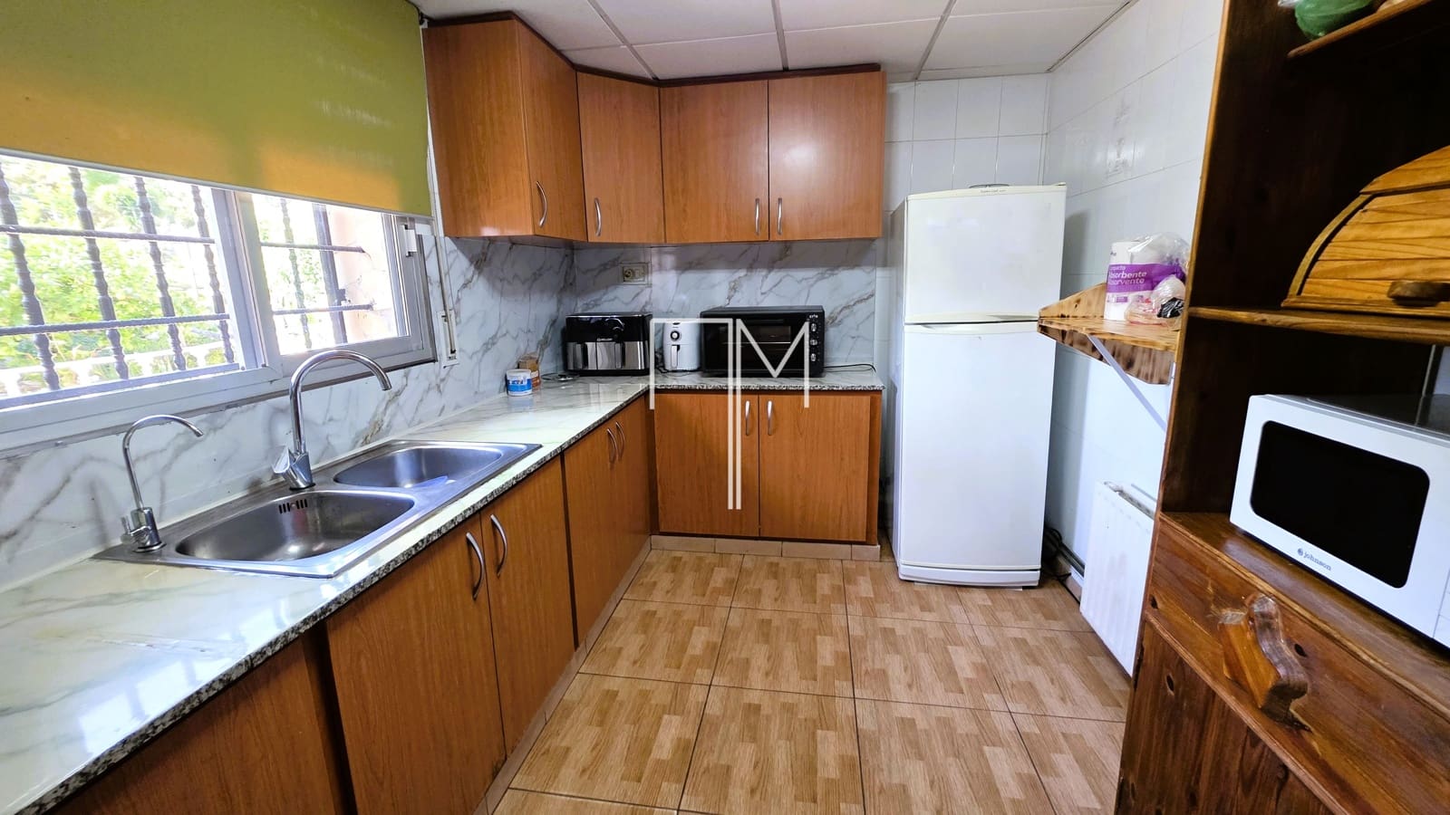 Chalet de 3 habitaciones en Alberic en venta con piscina garaje - 225.000 € (Ref: 10051892)