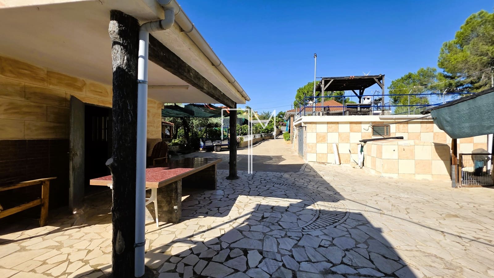 Chalet de 3 habitaciones en Alberic en venta con piscina garaje - 225.000 € (Ref: 10051892)