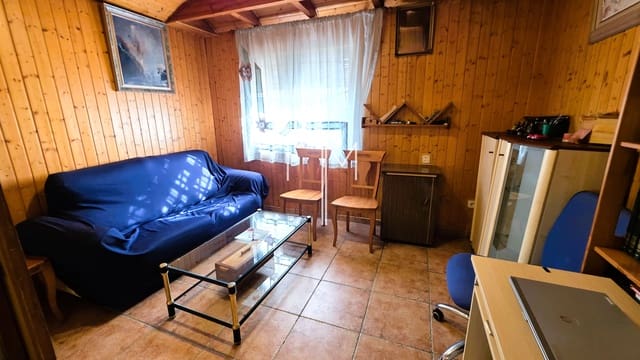 Chalet de 3 habitaciones en Alberic en venta con piscina garaje - 225.000 € (Ref: 10051892)