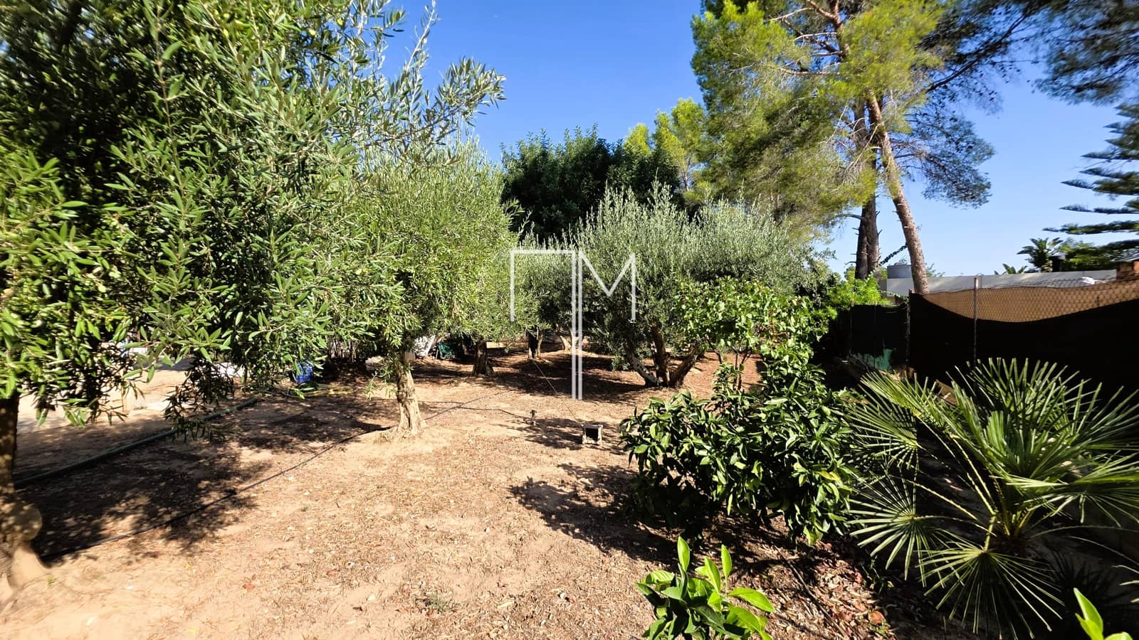 Chalet de 3 habitaciones en Alberic en venta con piscina garaje - 225.000 € (Ref: 10051892)