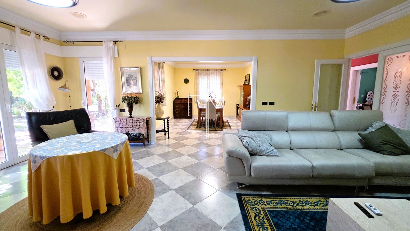 7 chambre Finca/Maison de Campagne à vendre à Enguera avec piscine garage - 950 000 € (Ref: 10086915)