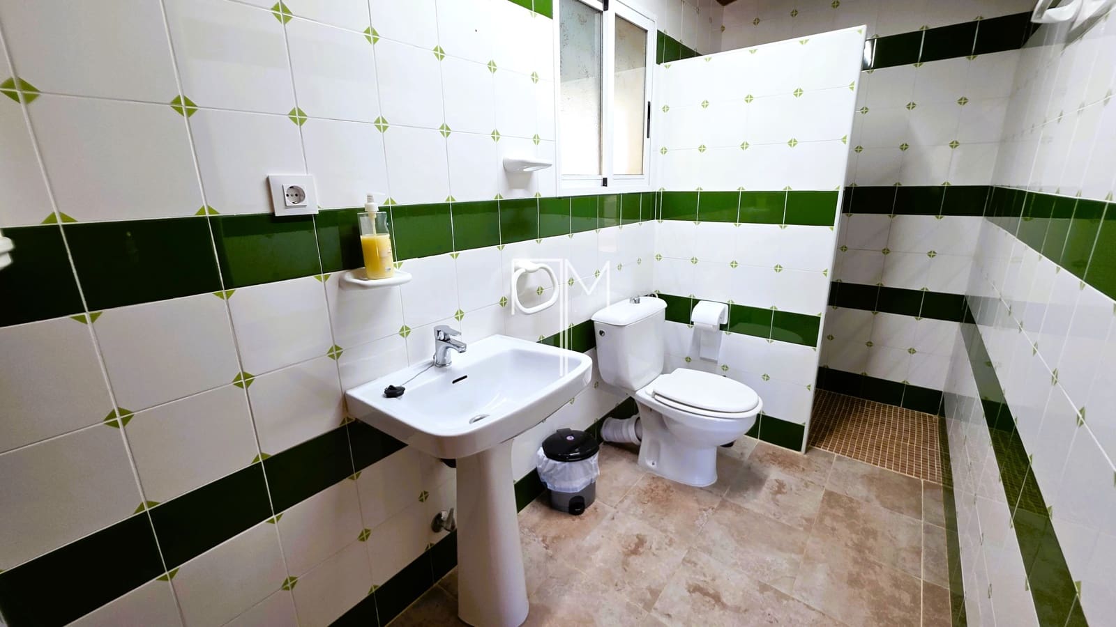 7 chambre Finca/Maison de Campagne à vendre à Enguera avec piscine garage - 950 000 € (Ref: 10086915)