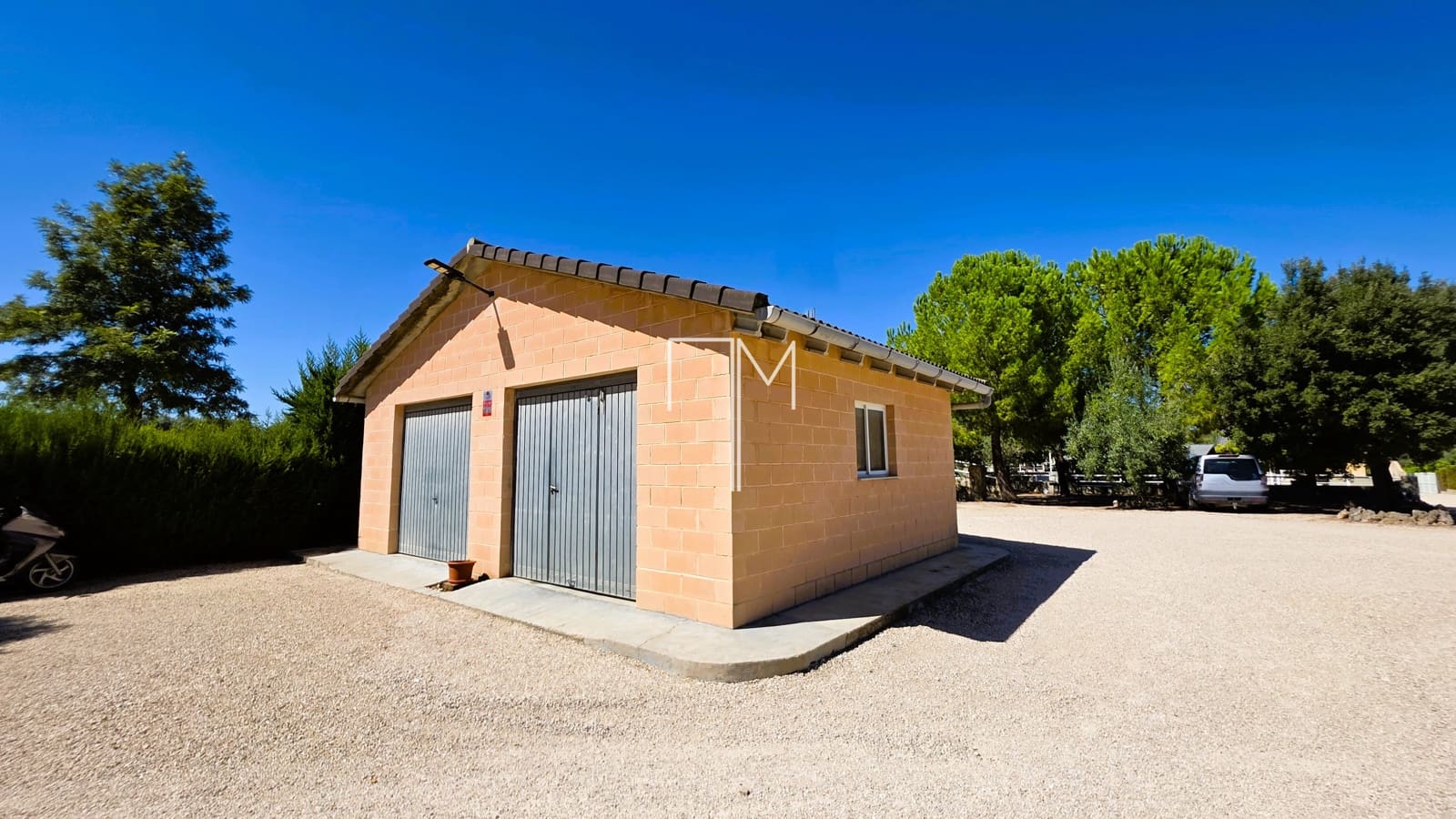 7 chambre Finca/Maison de Campagne à vendre à Enguera avec piscine garage - 950 000 € (Ref: 10086915)