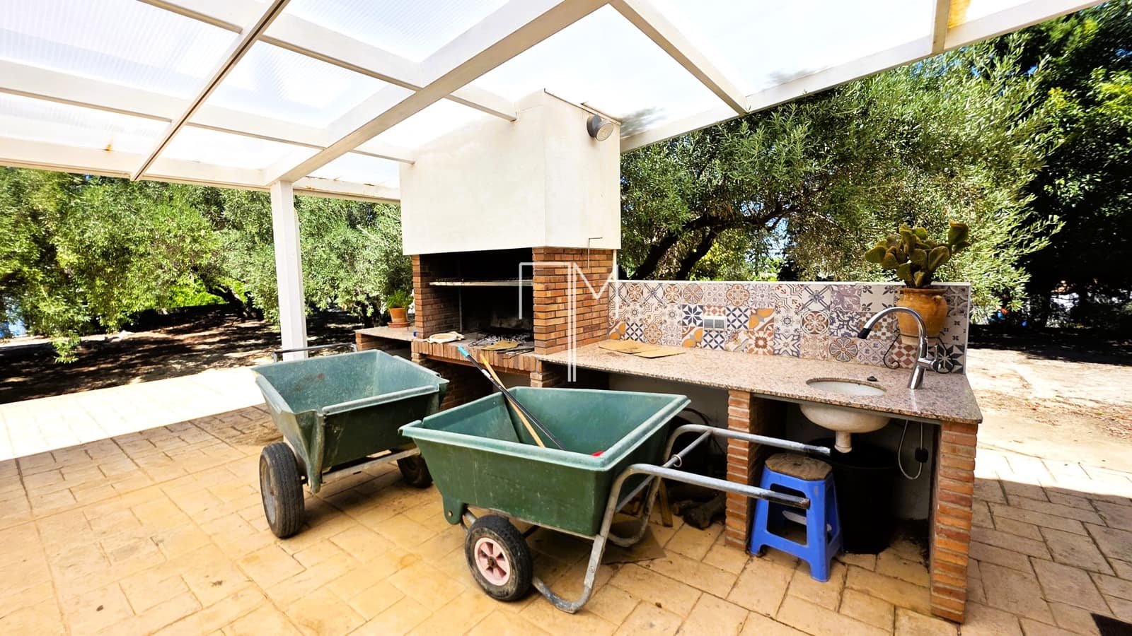 7 chambre Finca/Maison de Campagne à vendre à Enguera avec piscine garage - 950 000 € (Ref: 10086915)
