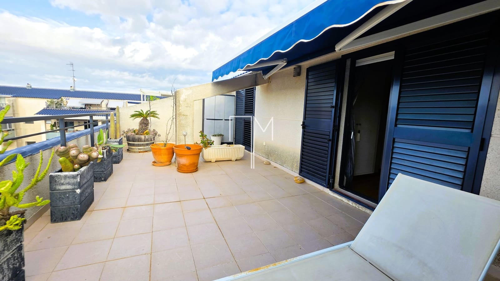 2 camera da letto Appartamento sulla Spiaggia in vendita in Pucol con piscina garage - 400.000 € (Rif: 10130130)
