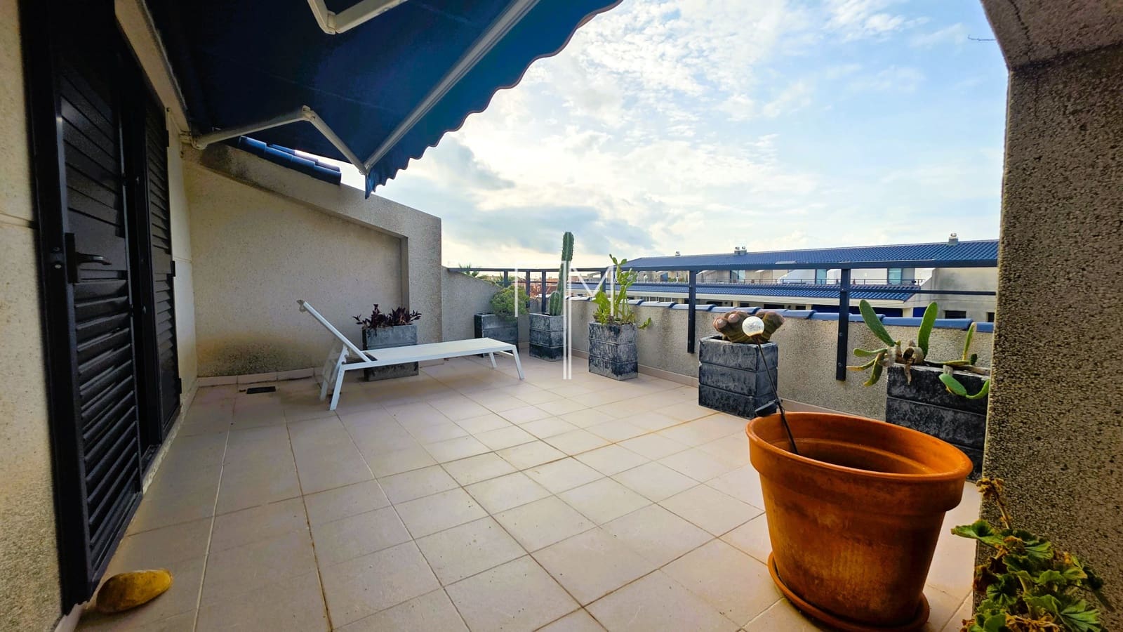 2 camera da letto Appartamento sulla Spiaggia in vendita in Pucol con piscina garage - 400.000 € (Rif: 10130130)