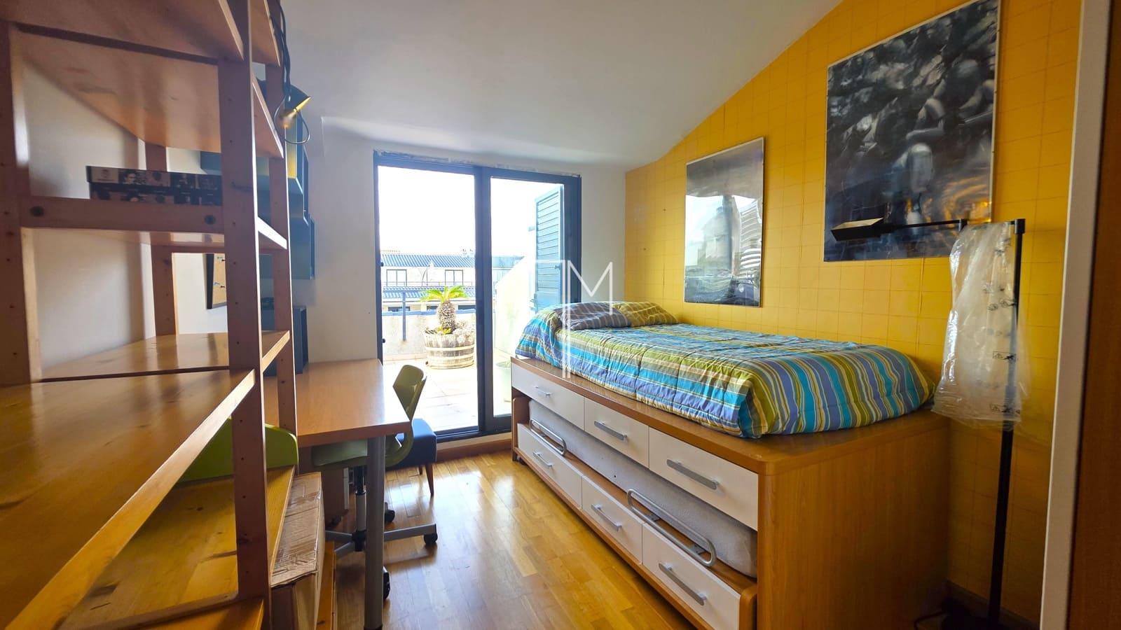 2 camera da letto Appartamento sulla Spiaggia in vendita in Pucol con piscina garage - 400.000 € (Rif: 10130130)