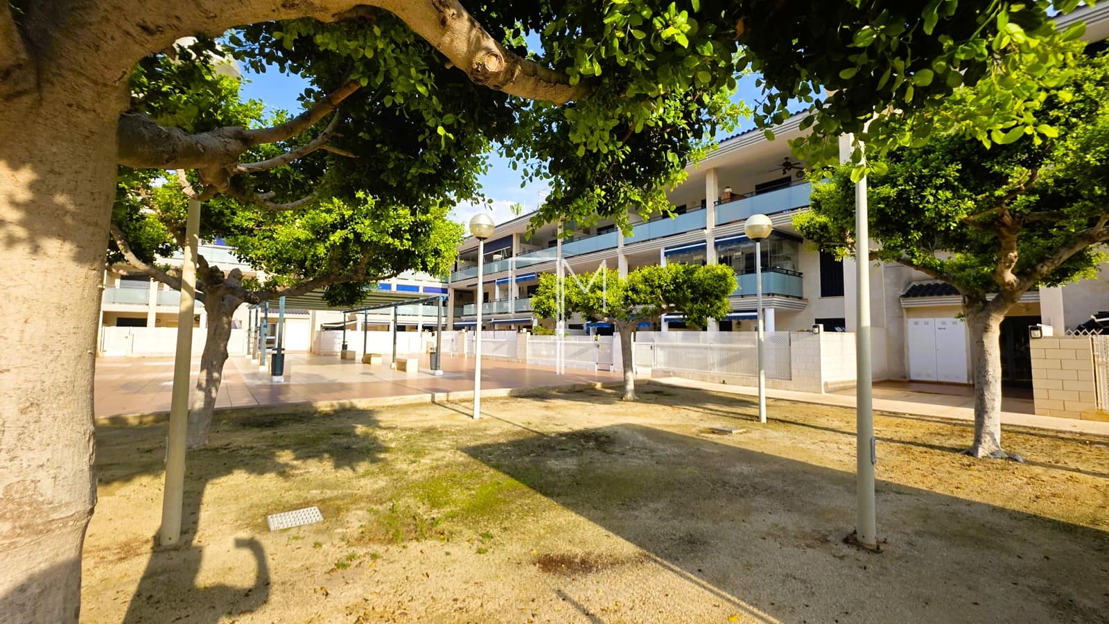 2 camera da letto Appartamento sulla Spiaggia in vendita in Pucol con piscina garage - 400.000 € (Rif: 10130130)