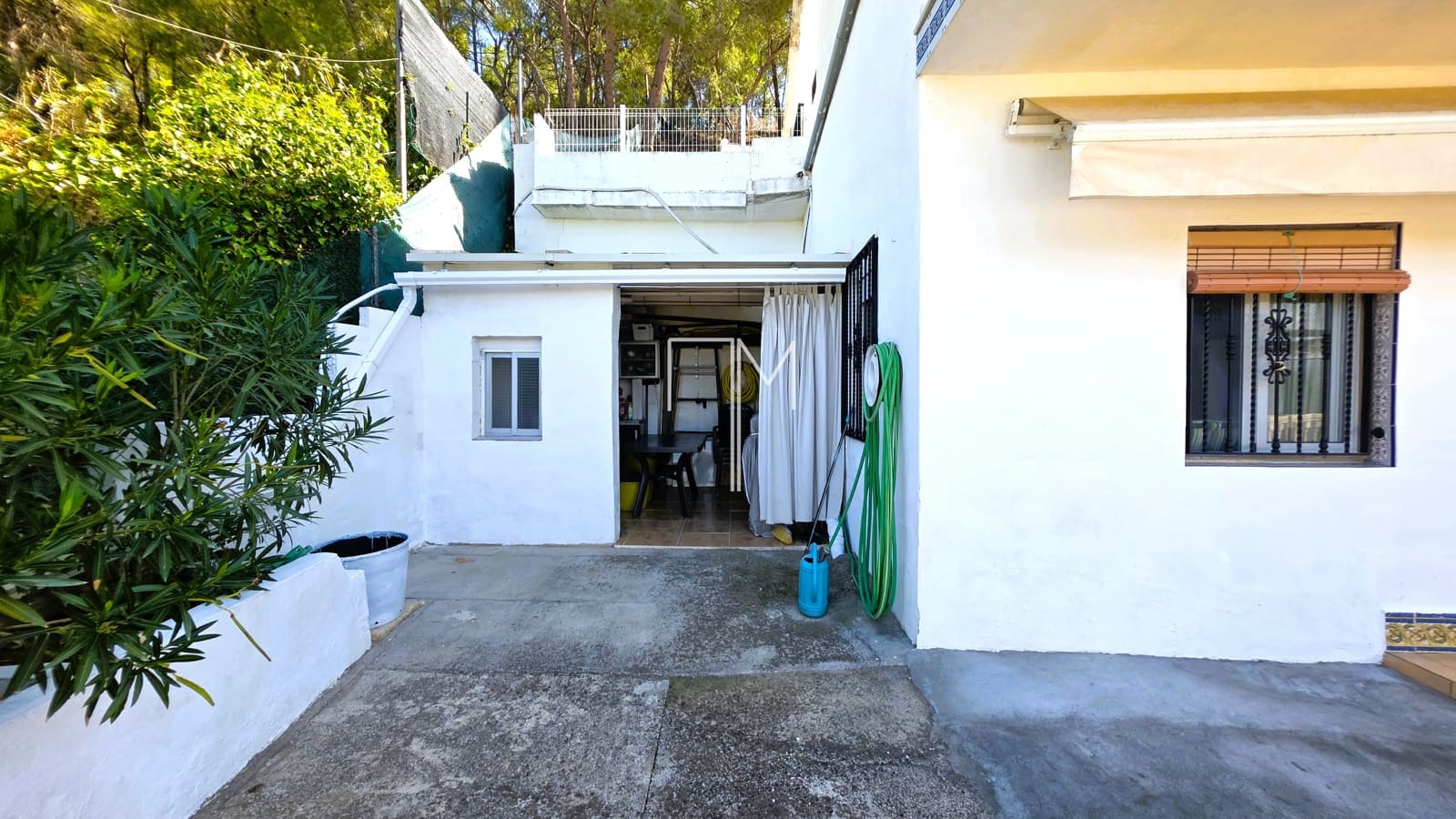 Chalet de 4 habitaciones en Xàtiva en venta con piscina garaje - 270.000 € (Ref: 10144756)