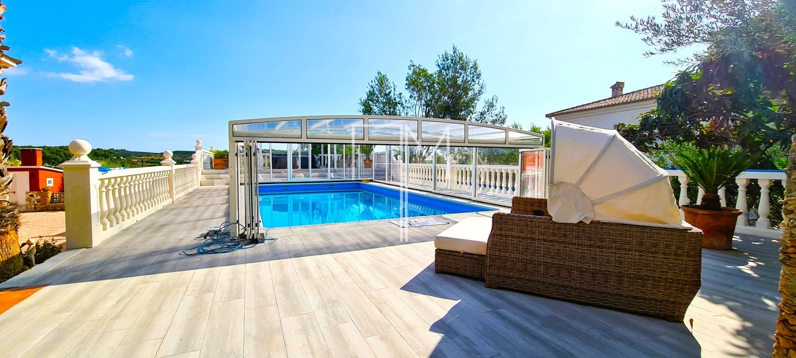 4 slaapkamer Villa te koop in Alberic met zwembad garage - € 370.000 (Ref: 10171849)