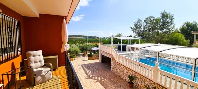 4 slaapkamer Villa te koop in Alberic met zwembad garage - € 370.000 (Ref: 10171849)