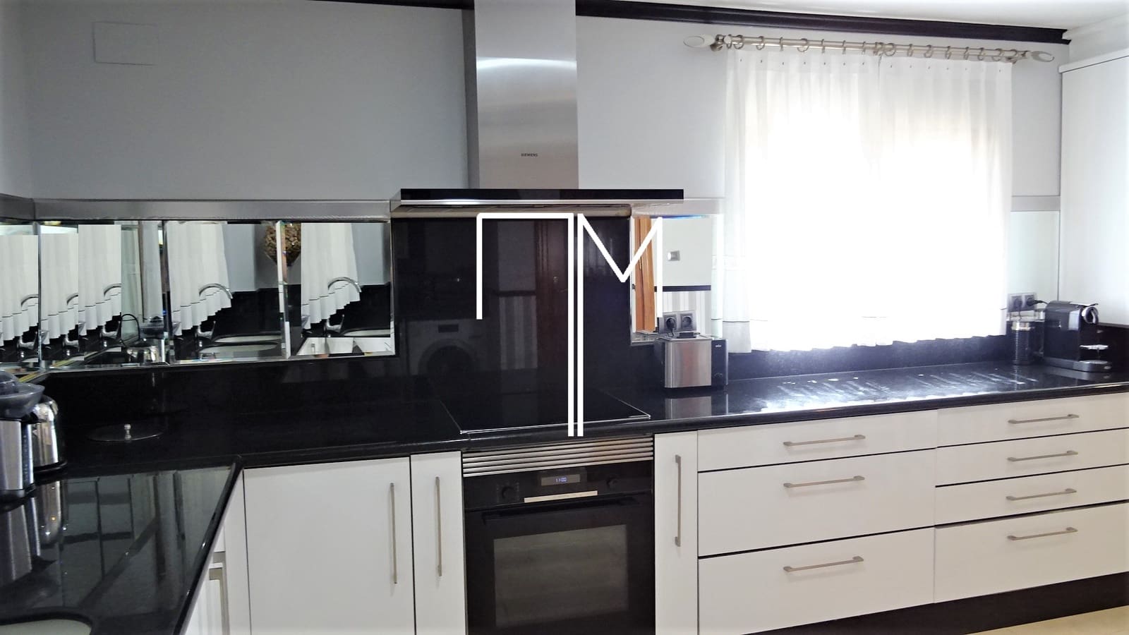 3 soveværelse Villa til salg i Ontinyent med swimmingpool garage - € 1.455.000 (Ref: 6456212)