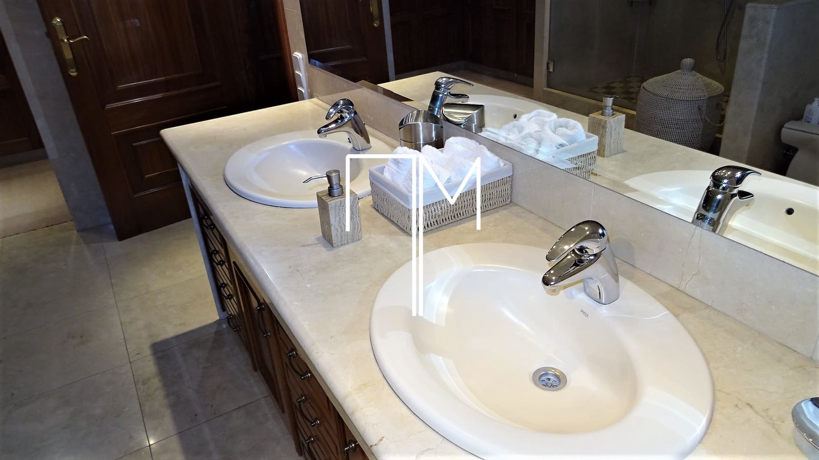 3 soveværelse Villa til salg i Ontinyent med swimmingpool garage - € 1.455.000 (Ref: 6456212)