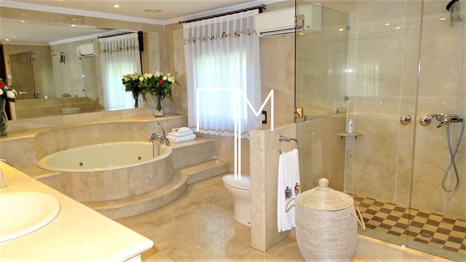 3 soveværelse Villa til salg i Ontinyent med swimmingpool garage - € 1.455.000 (Ref: 6456212)