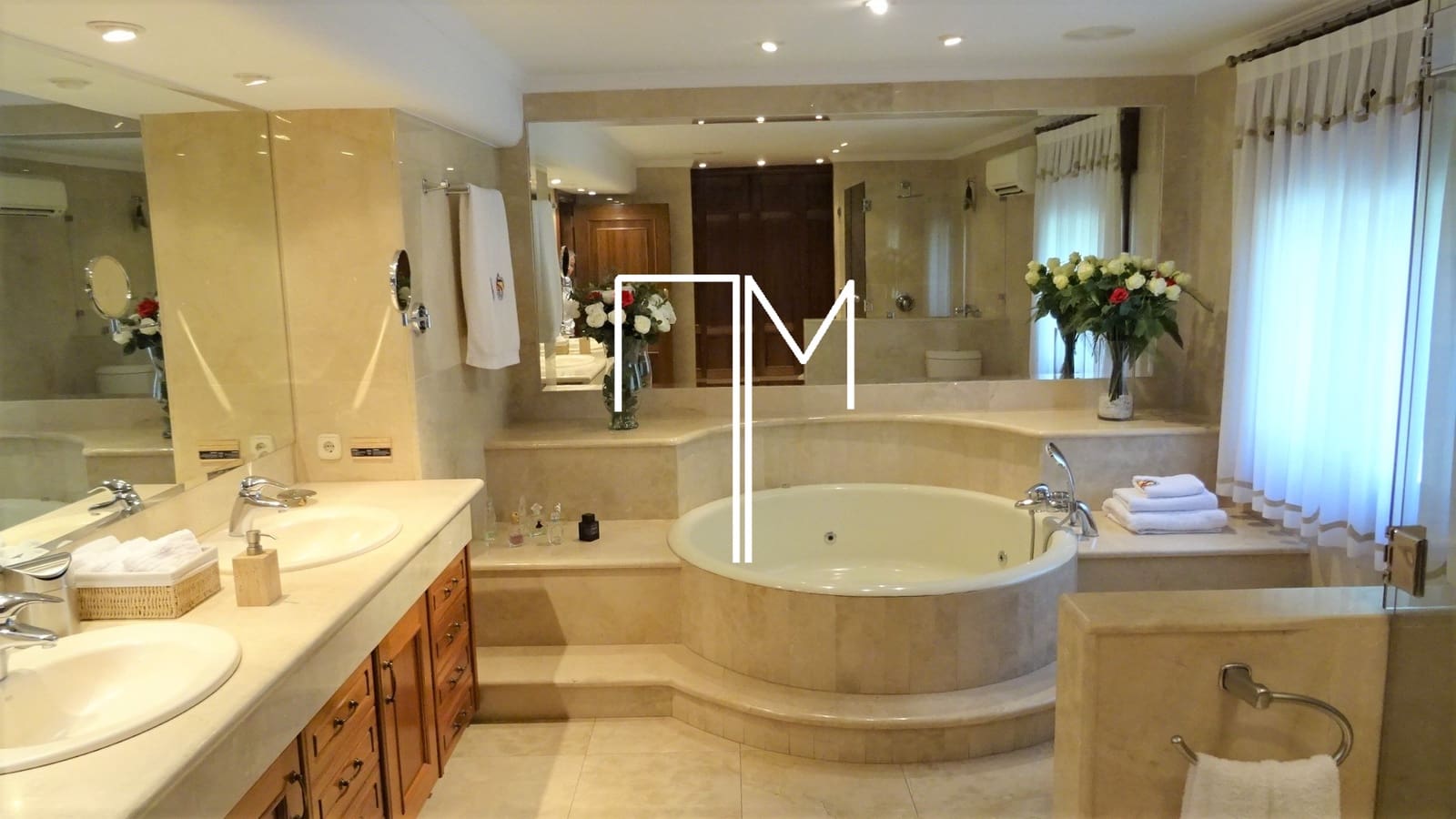 3 soveværelse Villa til salg i Ontinyent med swimmingpool garage - € 1.455.000 (Ref: 6456212)