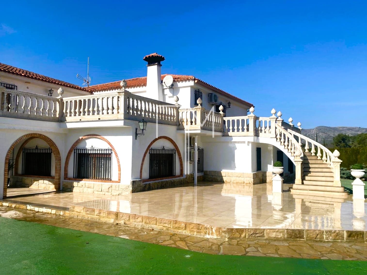 3 soveværelse Villa til salg i Ontinyent med swimmingpool garage - € 1.455.000 (Ref: 6456212)