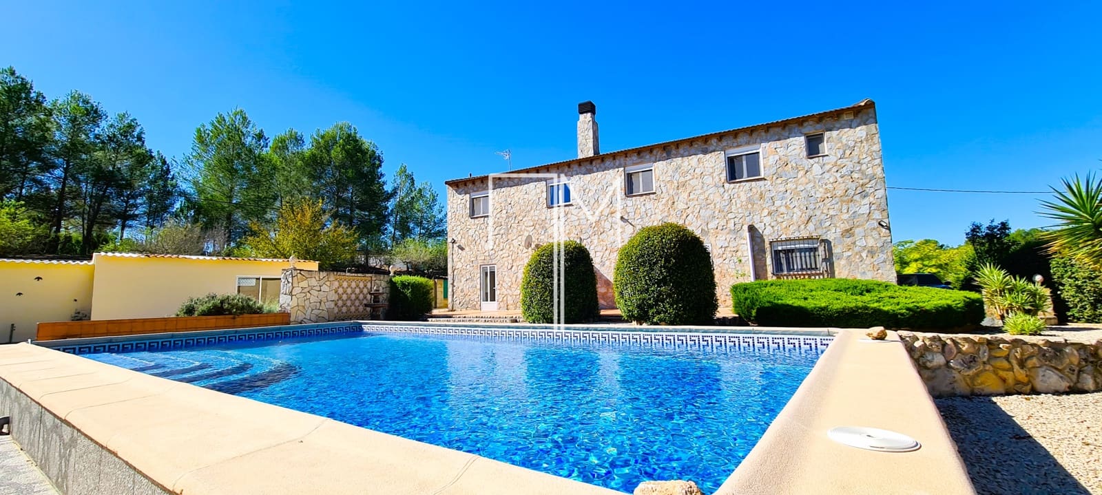 6 soverom Villa til salgs i L'Olleria med svømmebasseng - € 495 000 (Ref: 7807902)