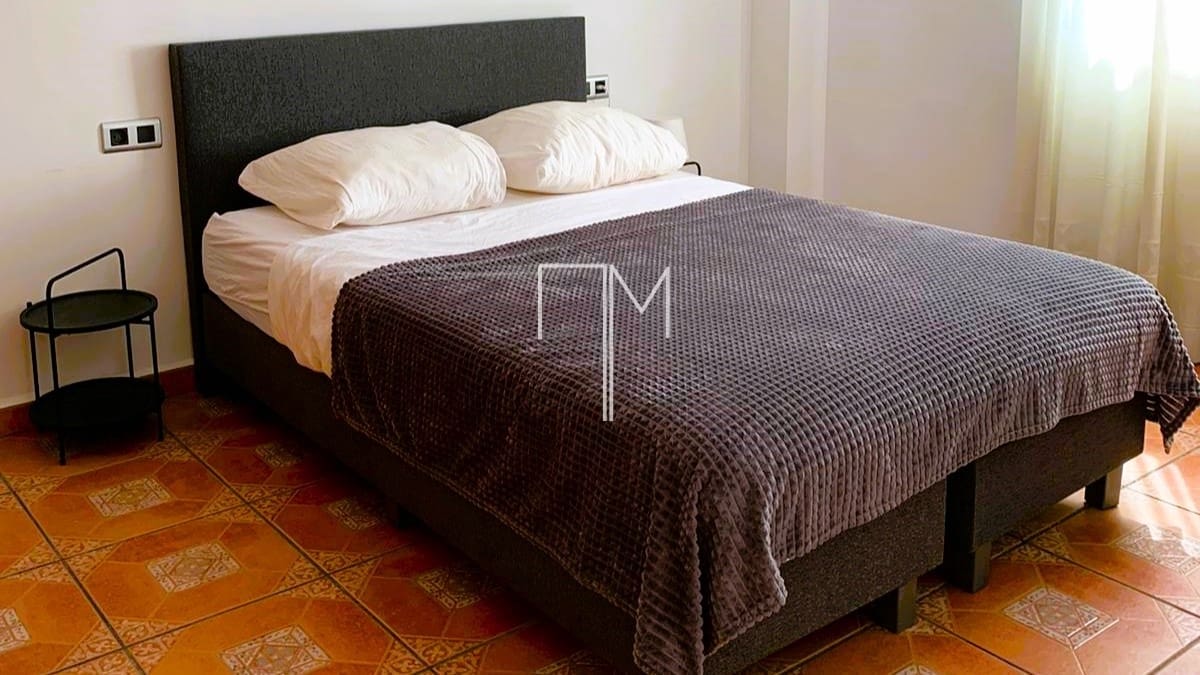 9 soveværelse Villa til salg i Alberic med swimmingpool garage - € 675.000 (Ref: 8014878)