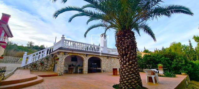 9 sovrum Villa till salu i Alberic med pool garage - 675 000 € (Ref: 8014878)