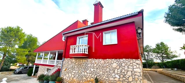 9 sovrum Villa till salu i Alberic med pool garage - 675 000 € (Ref: 8014878)