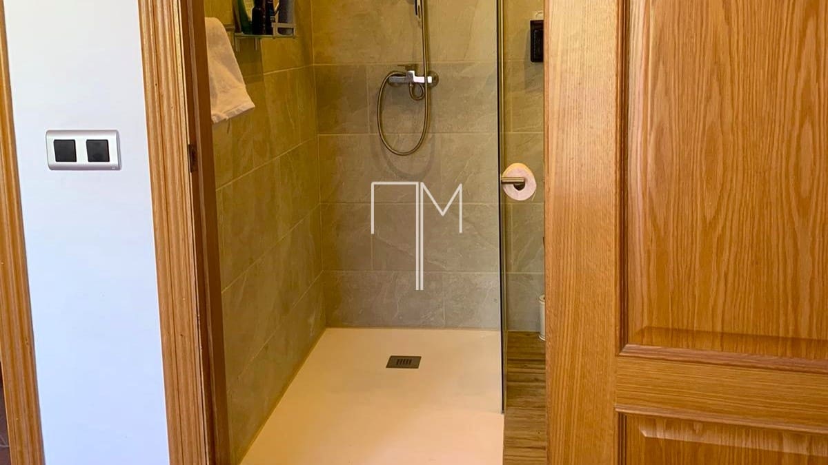 9 soveværelse Villa til salg i Alberic med swimmingpool garage - € 675.000 (Ref: 8014878)