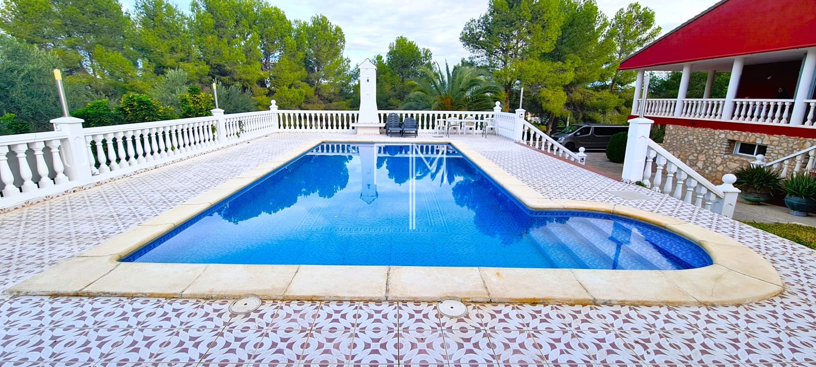 9 soveværelse Villa til salg i Alberic med swimmingpool garage - € 675.000 (Ref: 8014878)