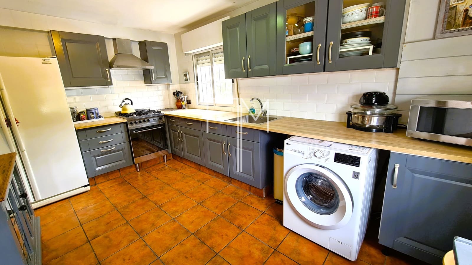 Finca/Herregård til salgs i Xativa med svømmebasseng - € 589 995 (Ref: 8246455)