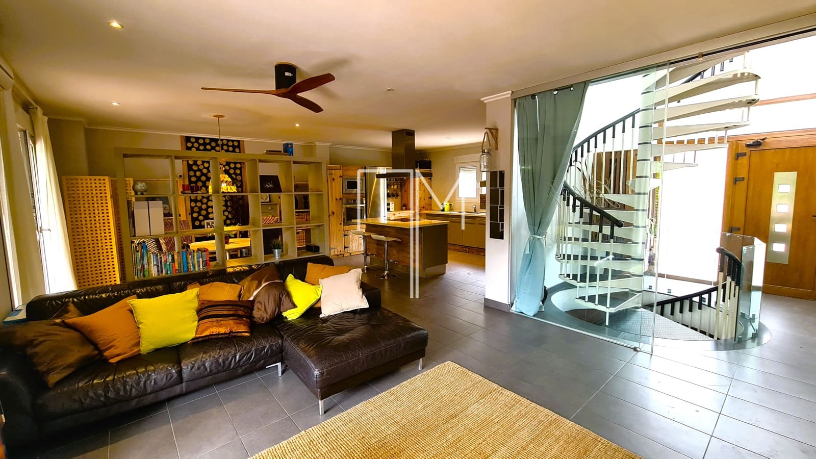 Finca/Herregård til salgs i Xativa med svømmebasseng - € 589 995 (Ref: 8246455)