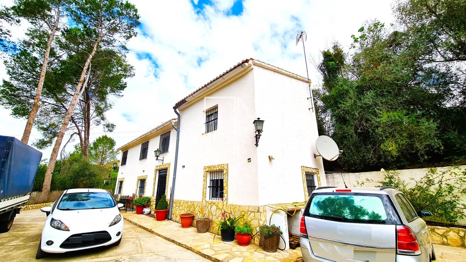 Finca/Herregård til salgs i Xativa med svømmebasseng - € 589 995 (Ref: 8246455)