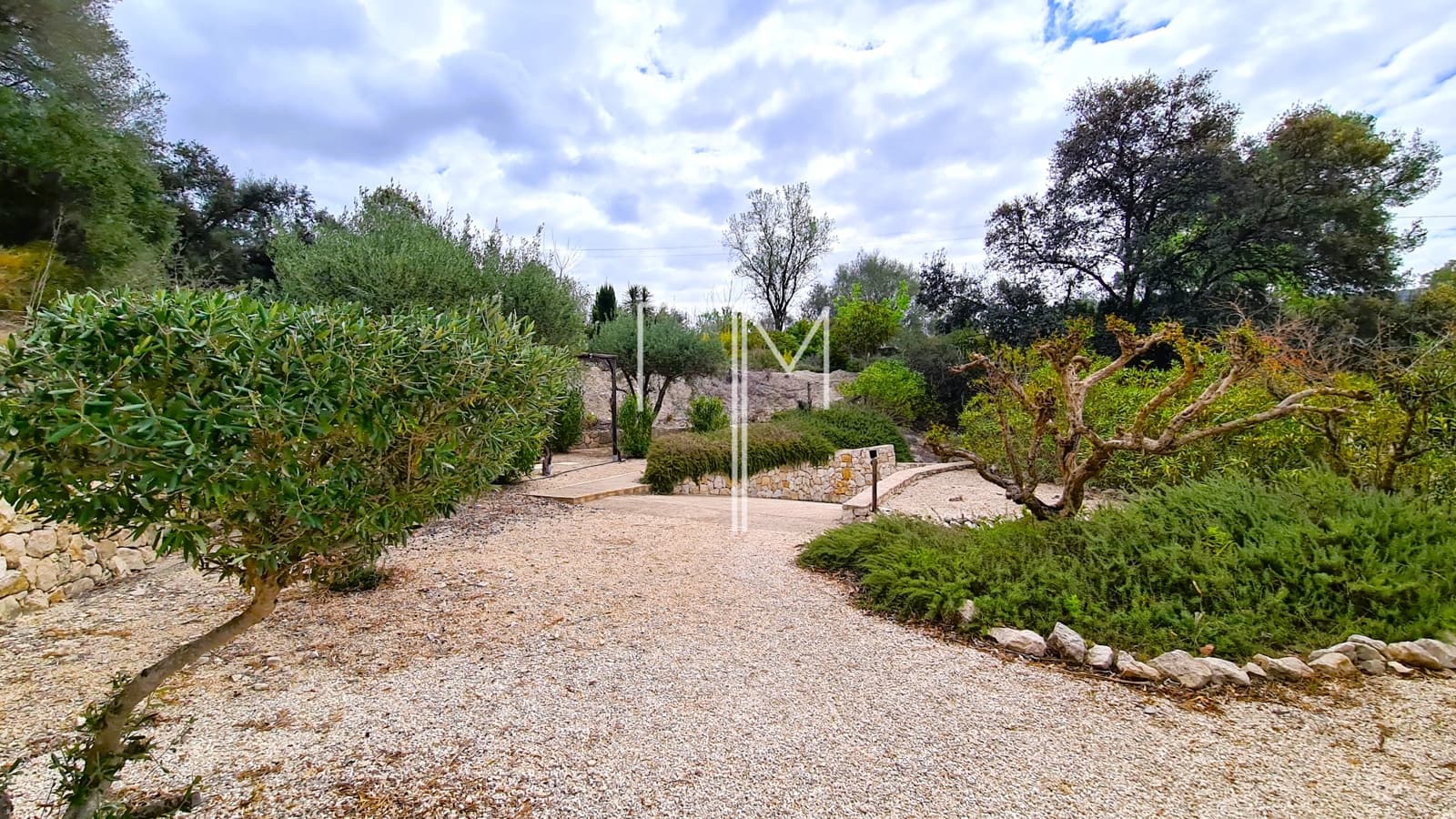 Finca/Herregård til salgs i Xativa med svømmebasseng - € 589 995 (Ref: 8246455)