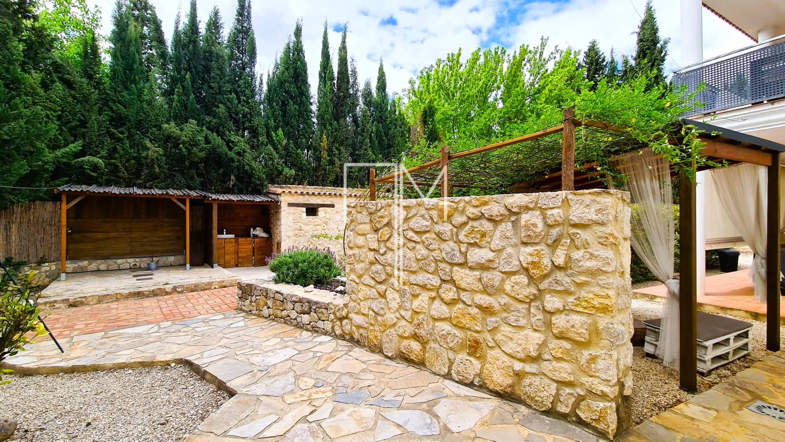 Finca/Herregård til salgs i Xativa med svømmebasseng - € 589 995 (Ref: 8246455)