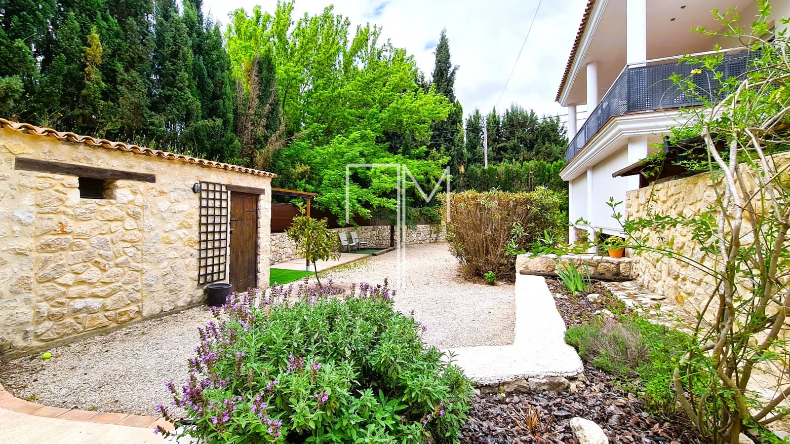 Finca/Herregård til salgs i Xativa med svømmebasseng - € 589 995 (Ref: 8246455)