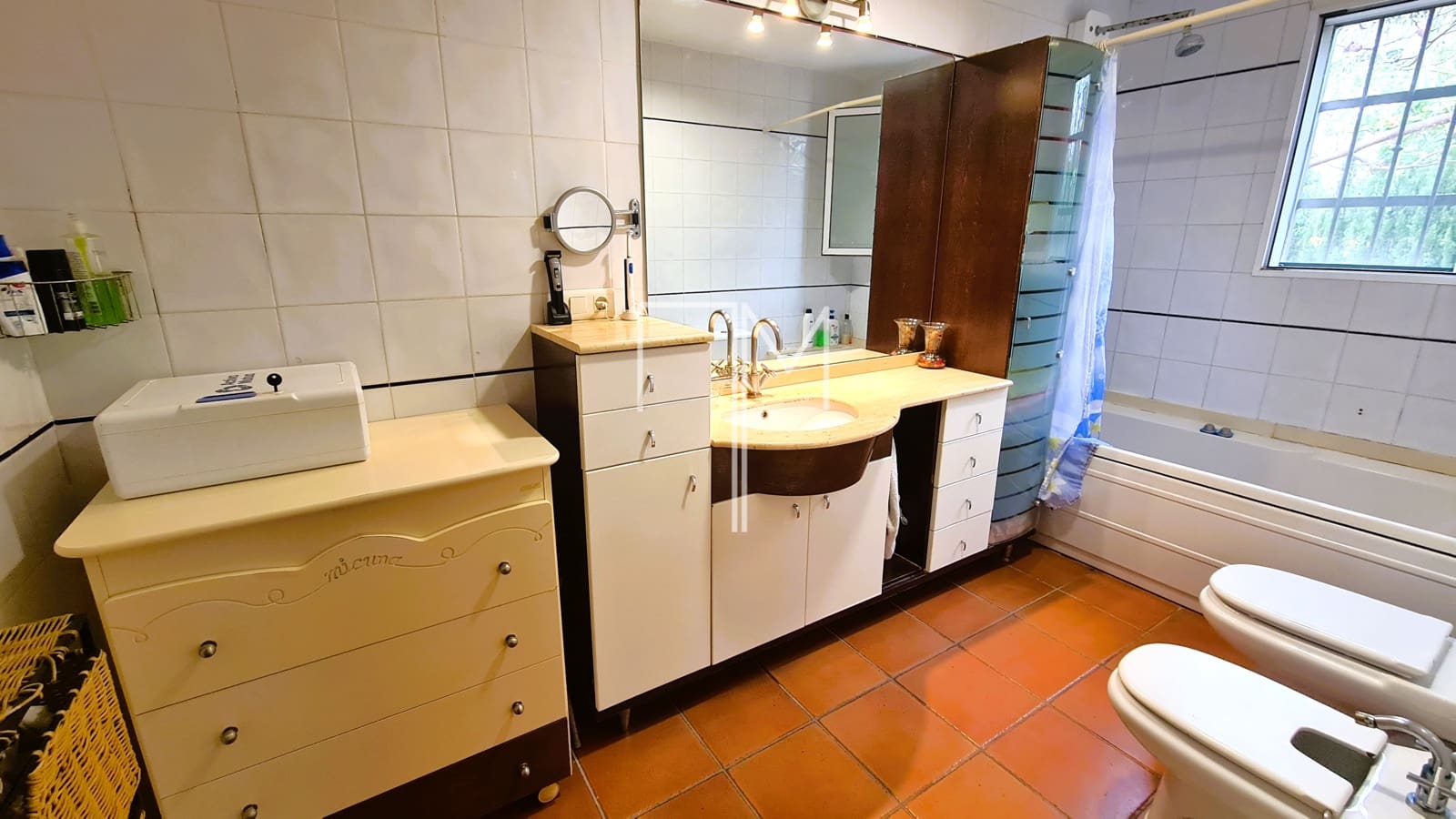 4 soveværelse Villa til salg i Alberic med swimmingpool garage - € 295.000 (Ref: 8255153)