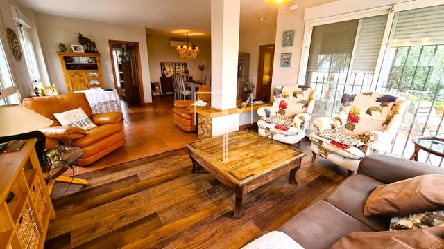 4 camera da letto Villa in vendita in Alberic con piscina garage - 295.000 € (Rif: 8255153)