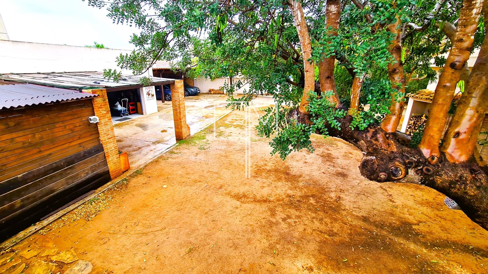 4 soveværelse Villa til salg i Alberic med swimmingpool garage - € 295.000 (Ref: 8255153)