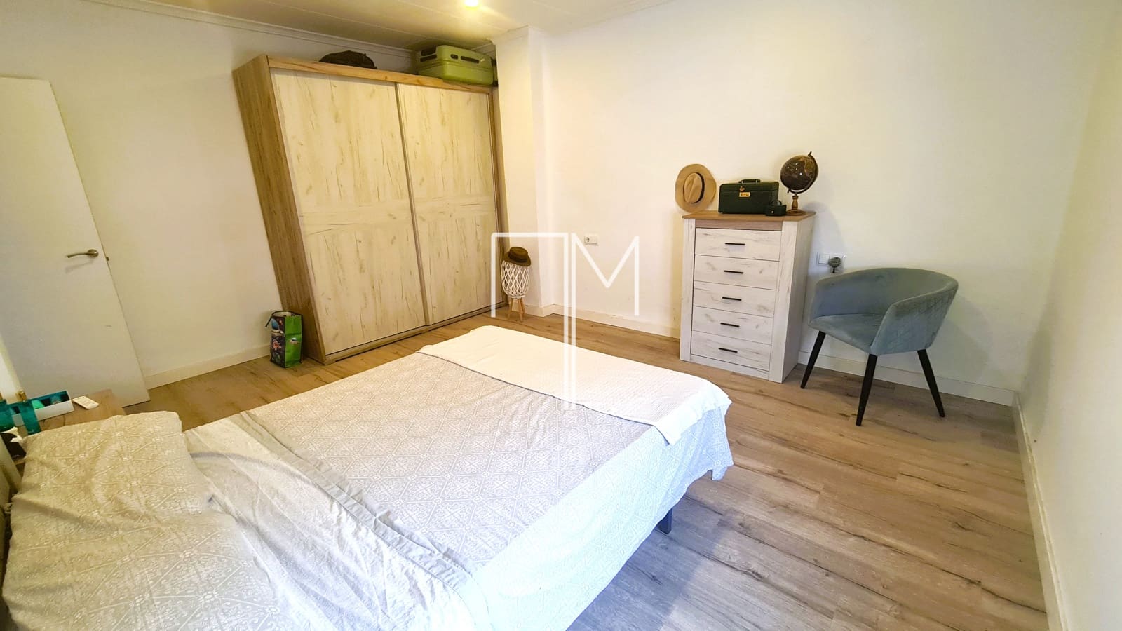 3 makuuhuone Omakotitalo myytävänä paikassa Alberic - 200 000 € (Ref: 8396163)