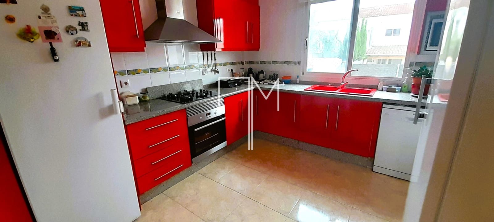 3 soveværelse Semi-Rækkehus til salg i Beneixida med swimmingpool garage - € 220.000 (Ref: 8425666)