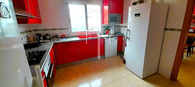 3 bedroom Semi-detached Villa for sale in Beneixida with pool garage - € 220,000 (Ref: 8425666)