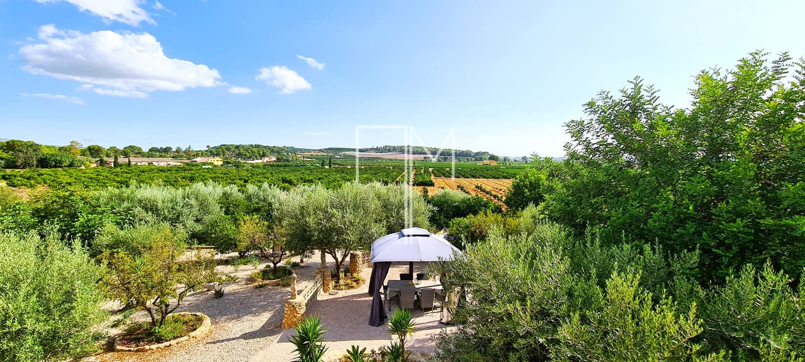 4 soveværelse Villa til salg i Alberic med swimmingpool garage - € 355.000 (Ref: 8449673)