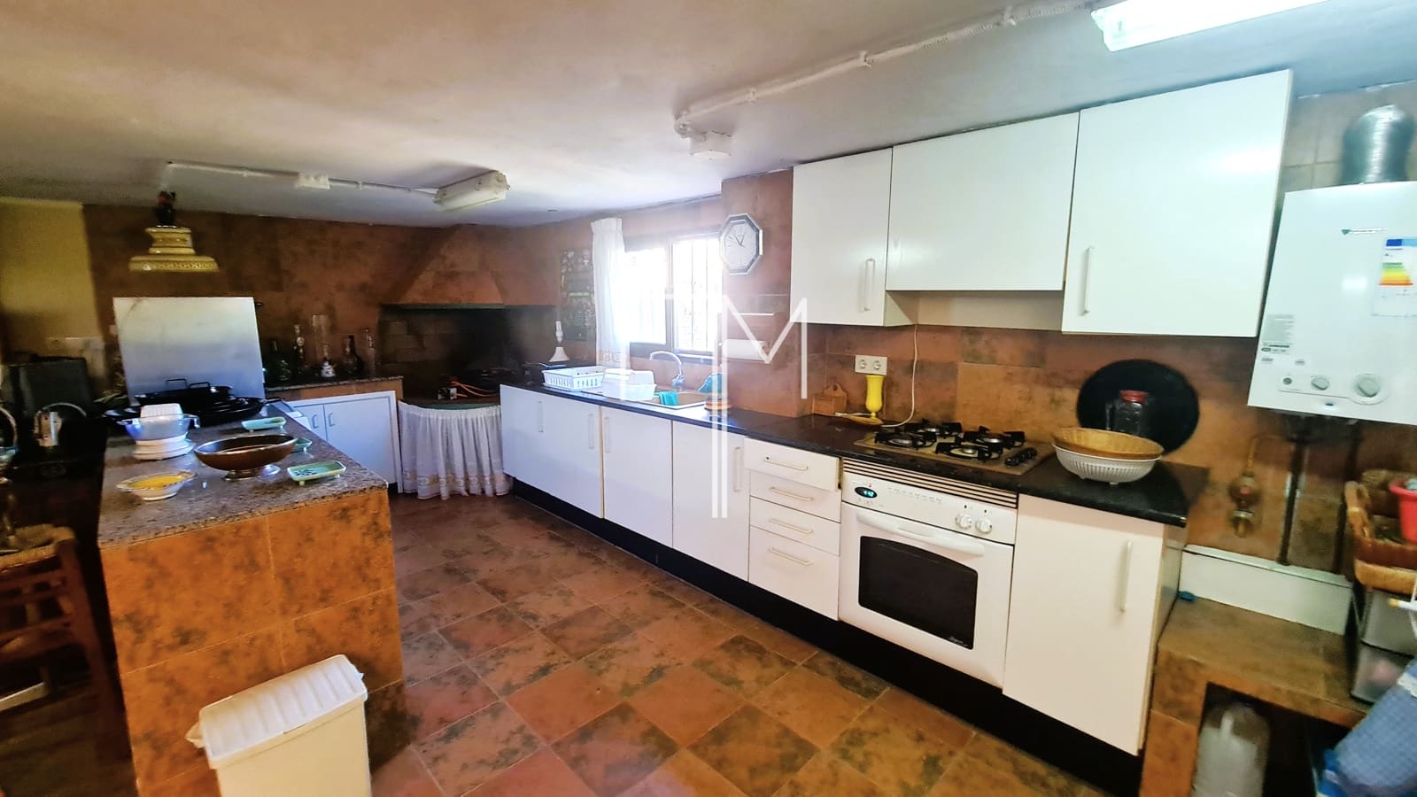 3 sovrum Villa till salu i Alberic med pool garage - 390 000 € (Ref: 8581169)