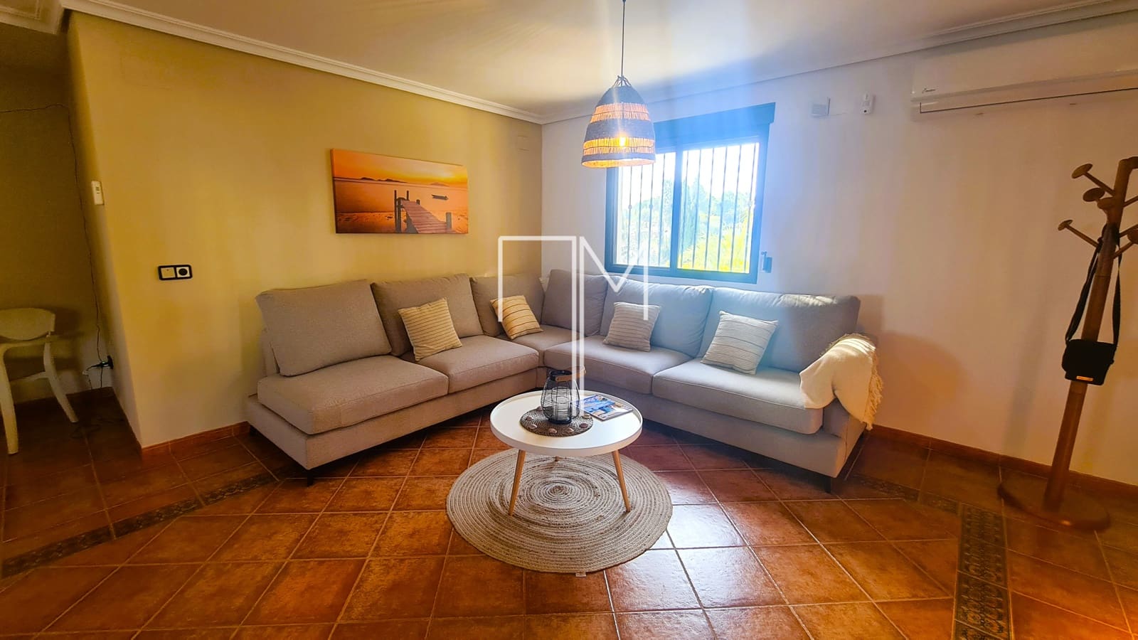 3 soverom Villa til salgs i Alberic med svømmebasseng garasje - € 349 000 (Ref: 8736997)