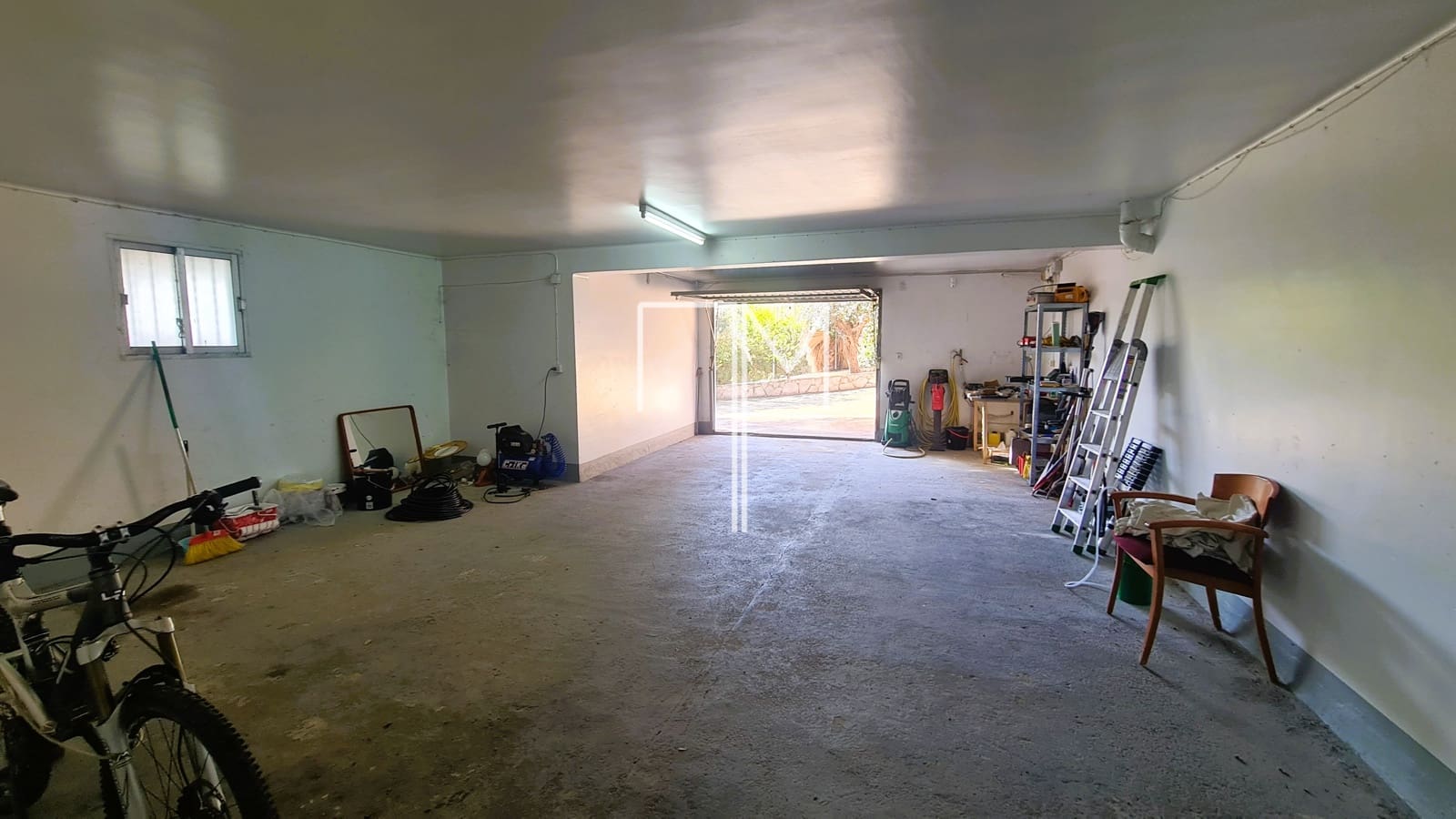 3 soverom Villa til salgs i Alberic med svømmebasseng garasje - € 349 000 (Ref: 8736997)