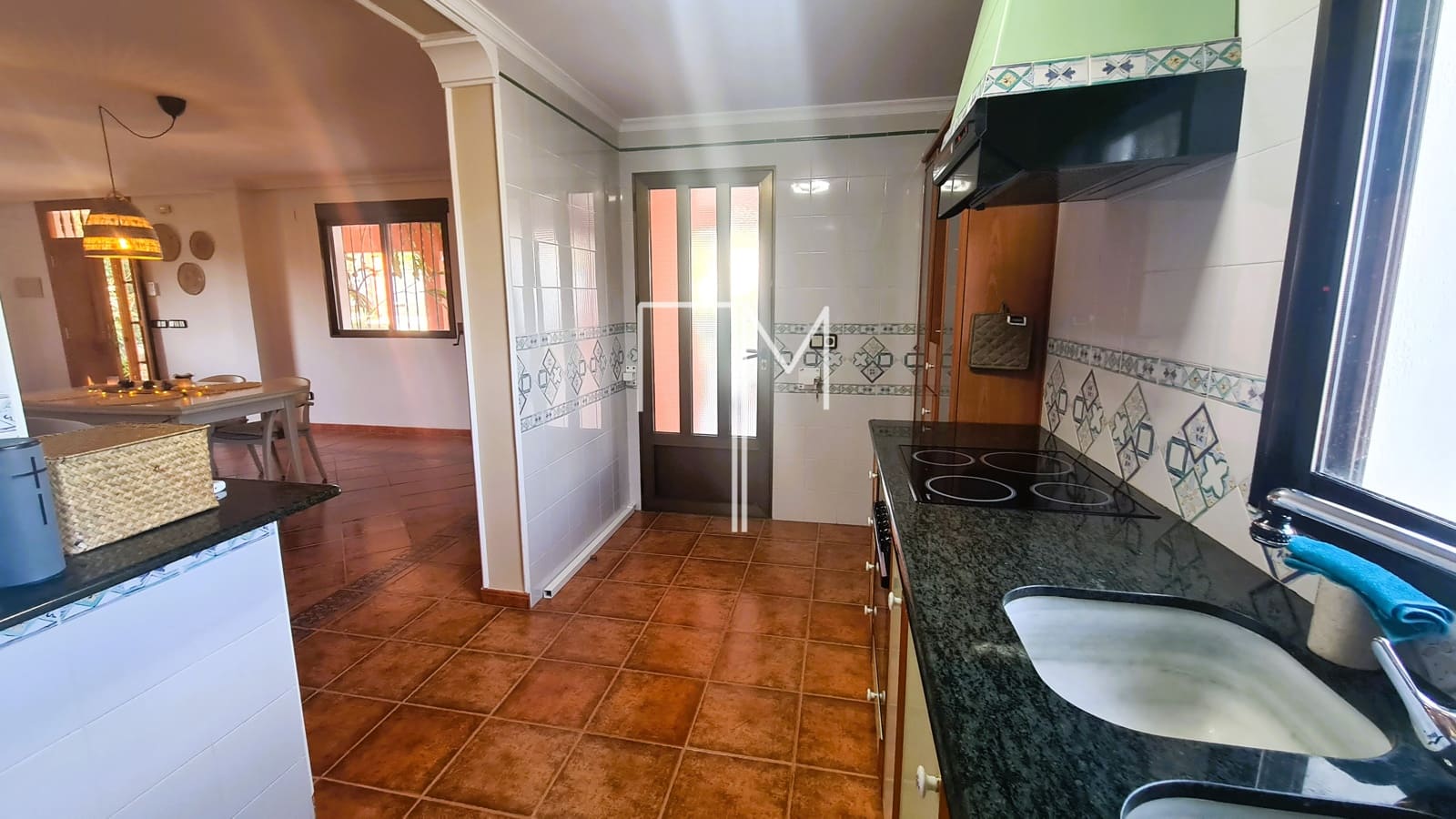 3 soverom Villa til salgs i Alberic med svømmebasseng garasje - € 349 000 (Ref: 8736997)