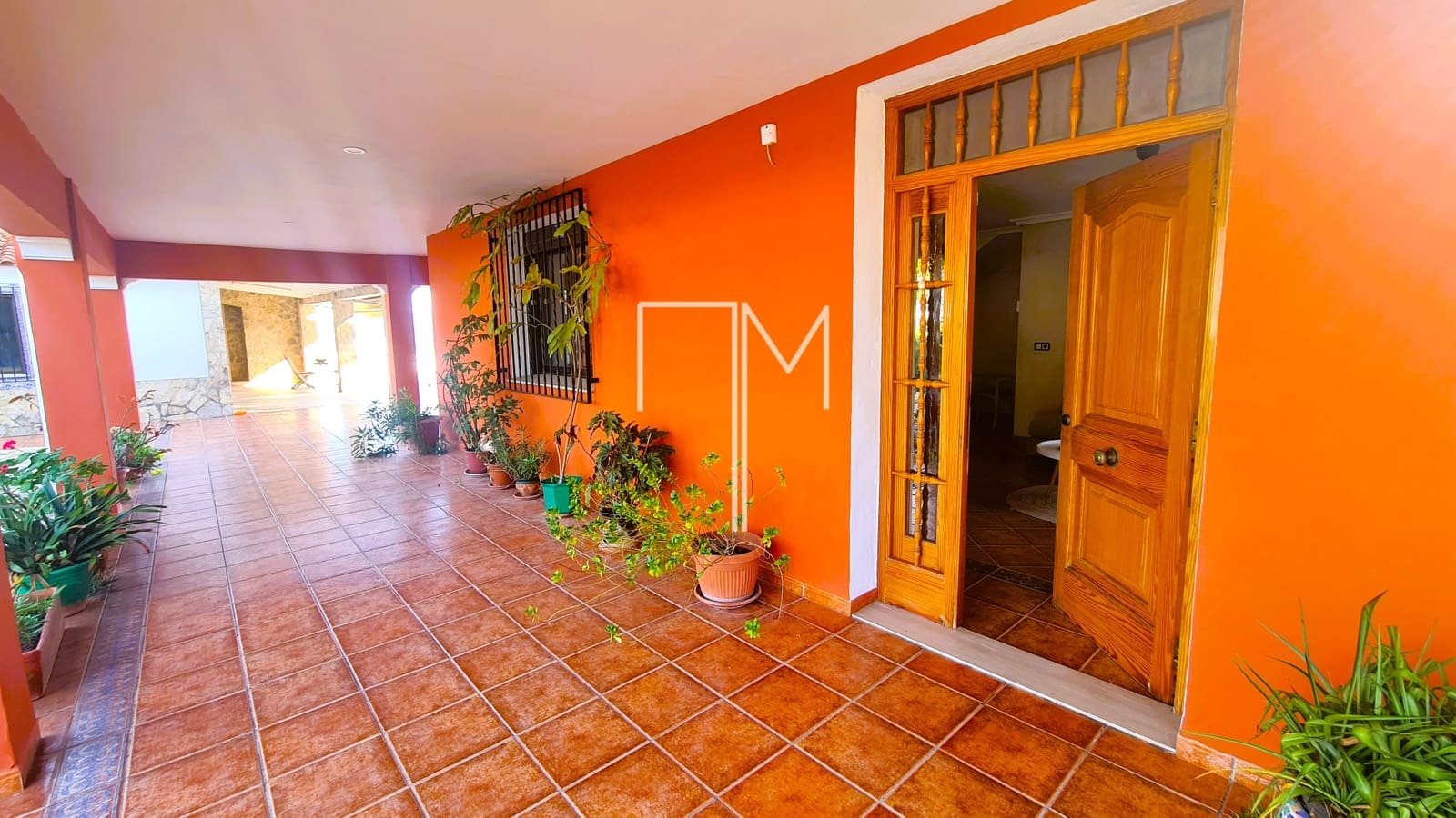 3 soverom Villa til salgs i Alberic med svømmebasseng garasje - € 349 000 (Ref: 8736997)