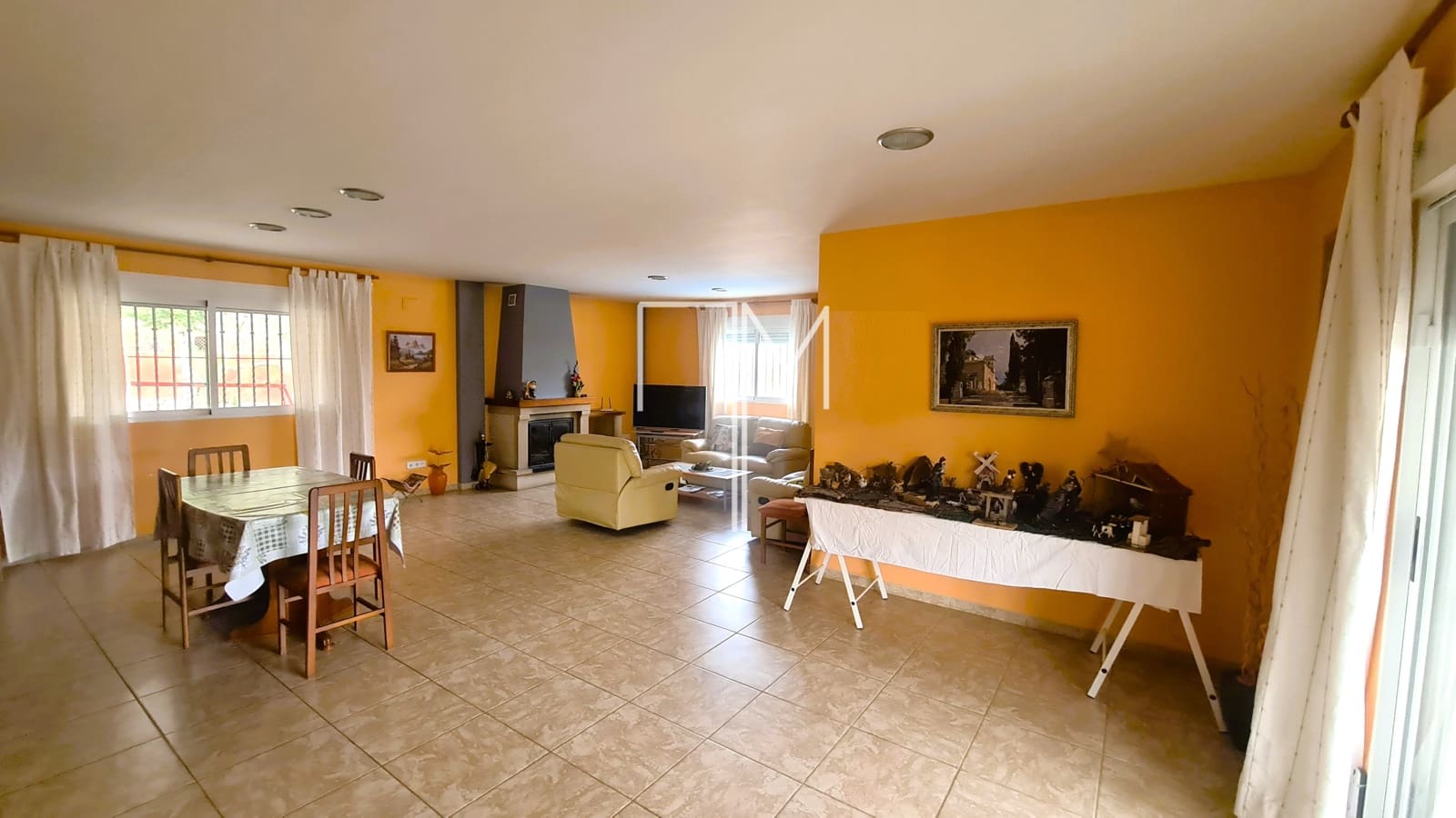 3 soveværelse Villa til salg i Alberic med swimmingpool garage - € 370.000 (Ref: 8820479)