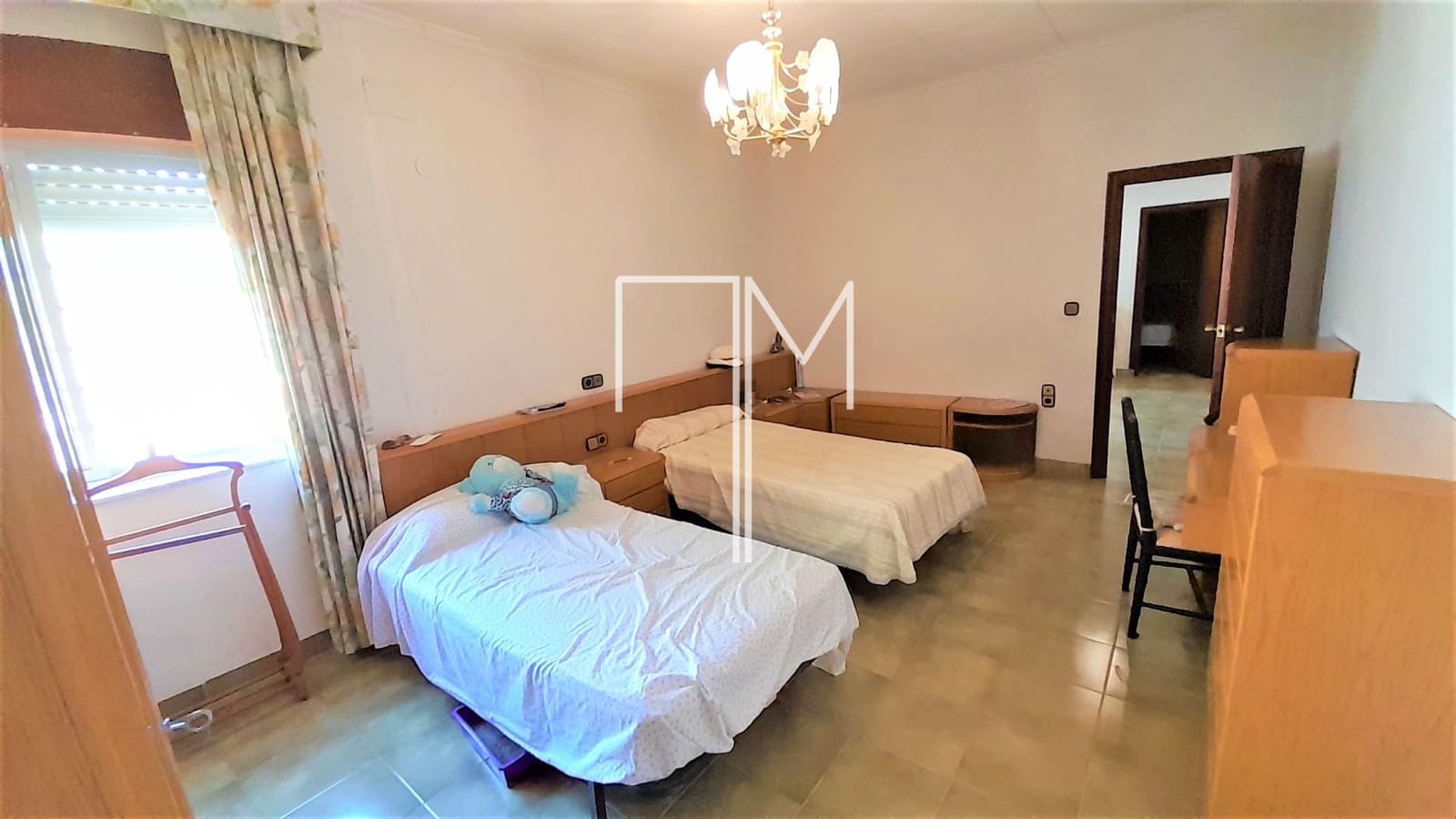 5 soveværelse Finca/Landehus til salg i Xativa med swimmingpool garage - € 395.000 (Ref: 8830544)