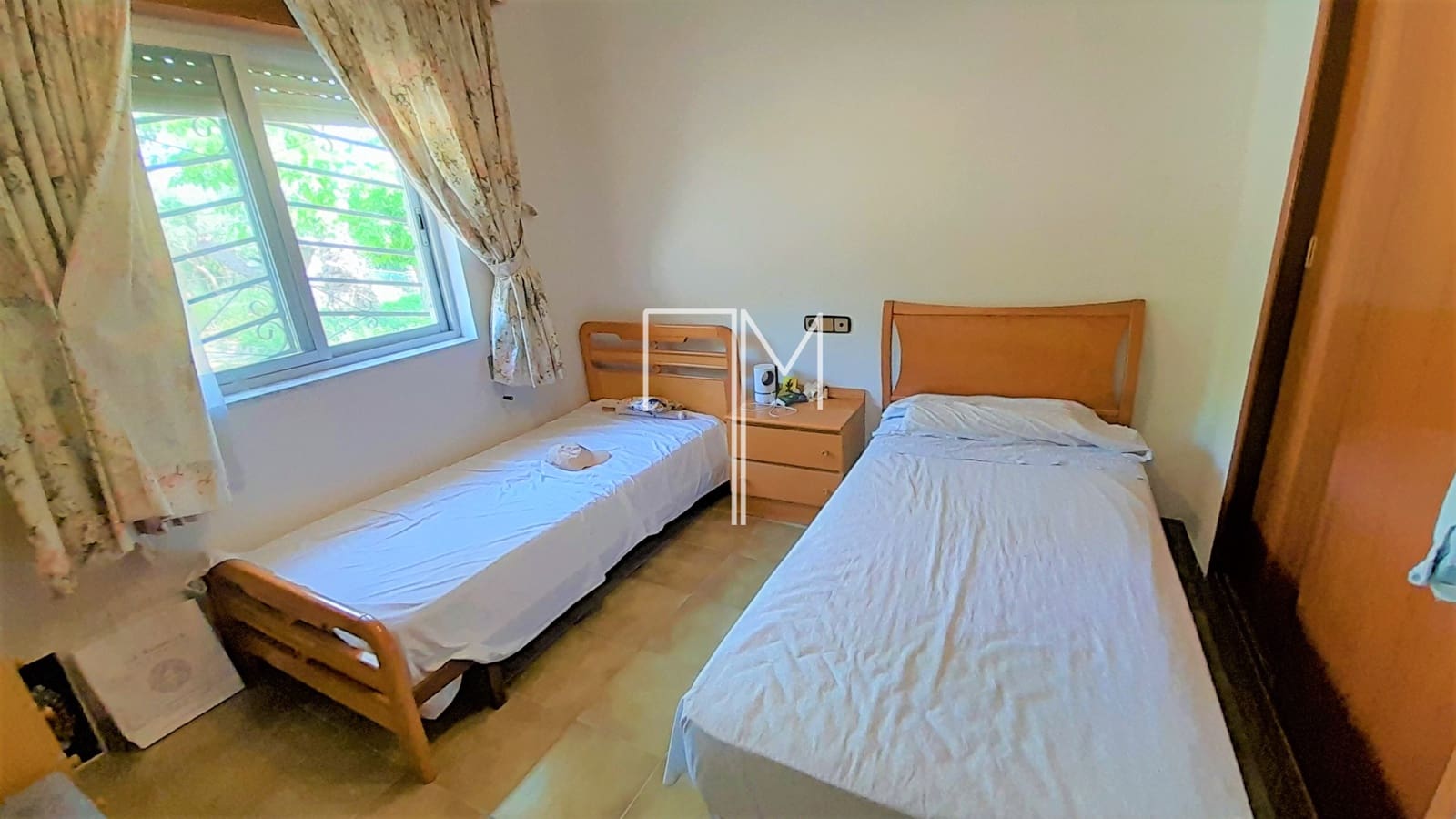 5 soveværelse Finca/Landehus til salg i Xativa med swimmingpool garage - € 395.000 (Ref: 8830544)