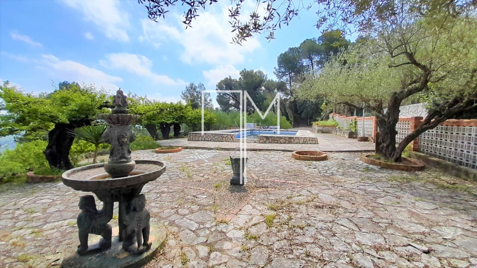 5 soveværelse Finca/Landehus til salg i Xativa med swimmingpool garage - € 395.000 (Ref: 8830544)