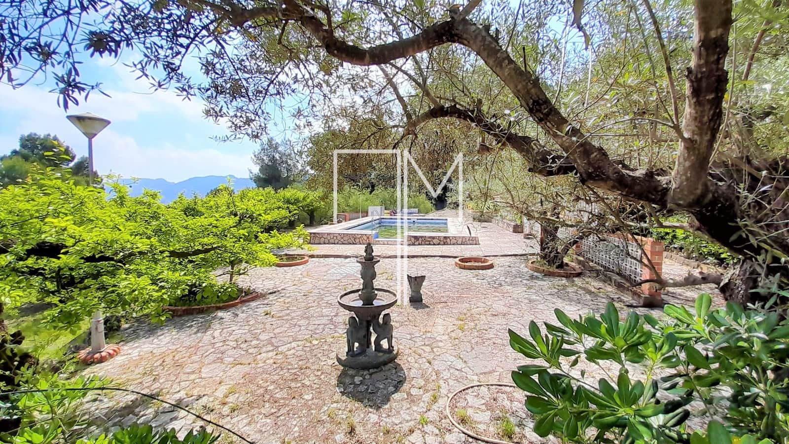 5 soveværelse Finca/Landehus til salg i Xativa med swimmingpool garage - € 395.000 (Ref: 8830544)