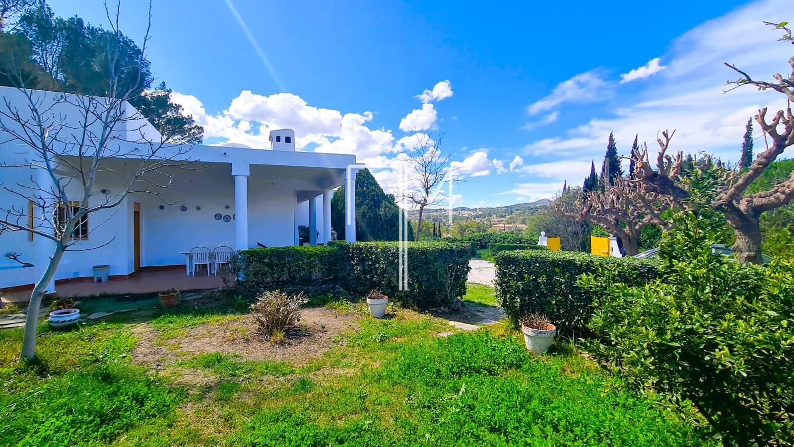 4 soveværelse Villa til salg i Xativa med swimmingpool - € 390.000 (Ref: 8893470)